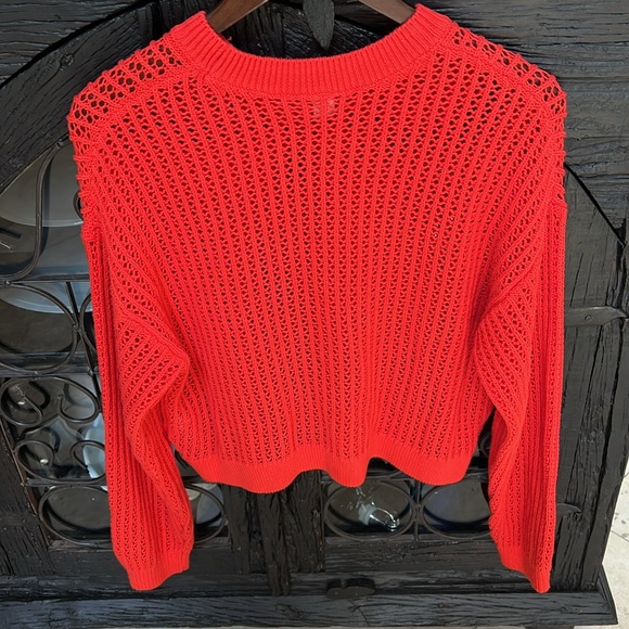NWOT Crochet Knit Cropped Sweater Red Orange Size Small Petite - Picture 5 of 7